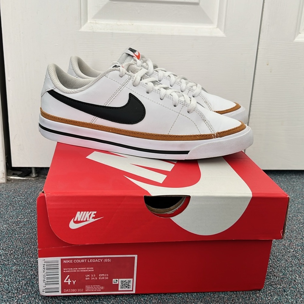 Nike Court Legacy sneakers kids 4 women’s 5.5